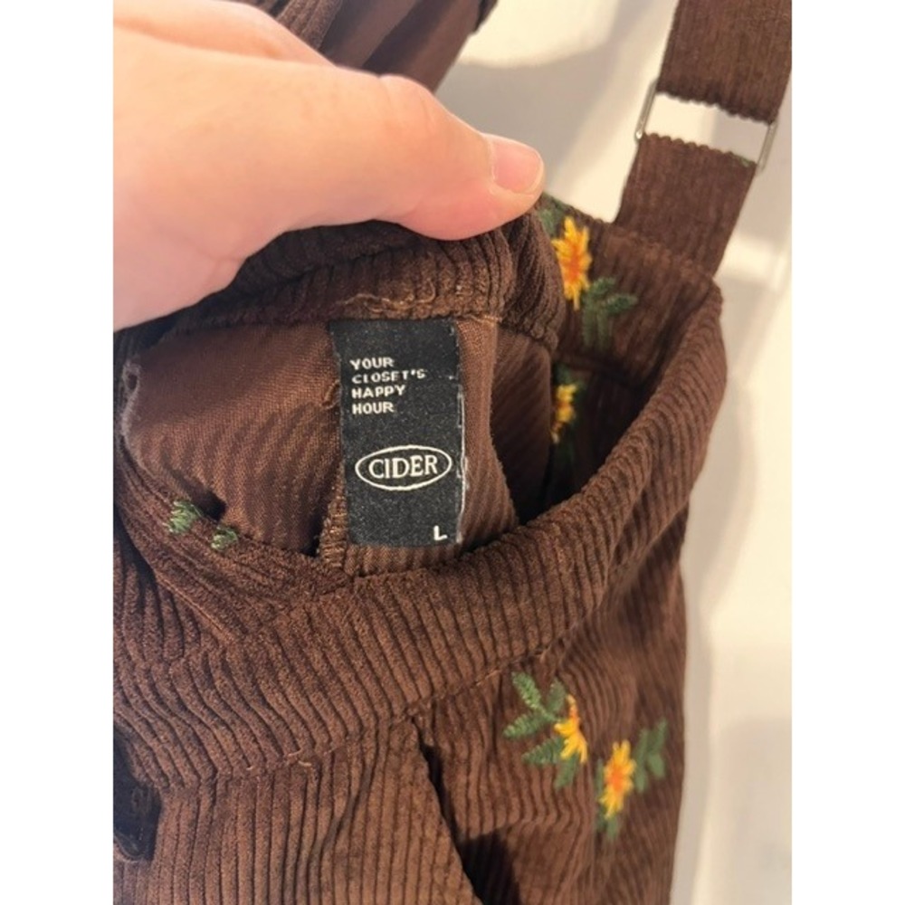 Cider Brown Corduroy Floral Embroidered Wide Leg Overalls Womens Size L - Picture 6 of 10